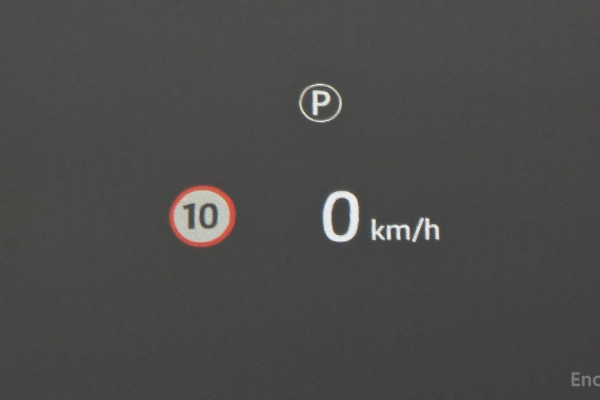 2024 Land Rover Range Rover с пробегом 28 607 км