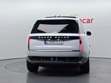 2024 Land Rover Range Rover с пробегом 12 677 км