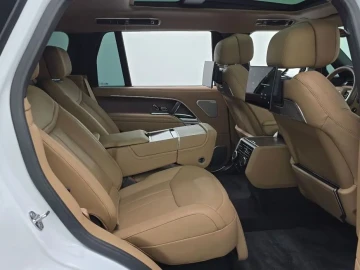 2024 Land Rover Range Rover с пробегом 12 677 км