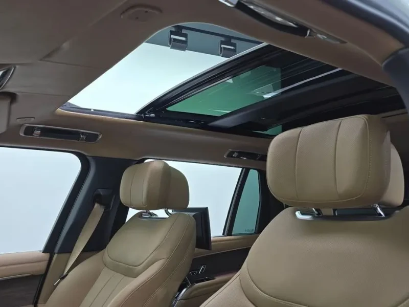 2024 Land Rover Range Rover с пробегом 12 677 км