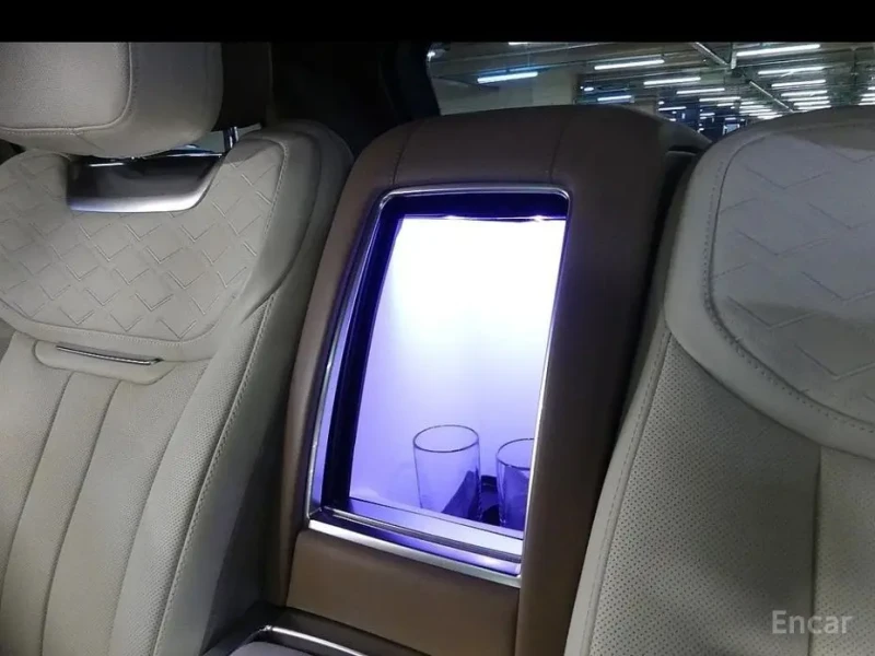 2024 Land Rover Range Rover с пробегом 7 400 км