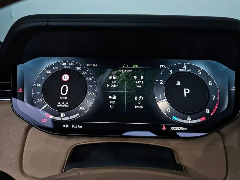 2025 Land Rover Range Rover с пробегом 3 525 км