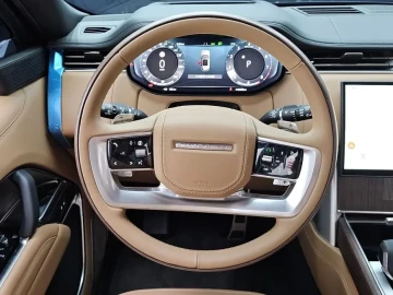 2025 Land Rover Range Rover с пробегом 3 525 км