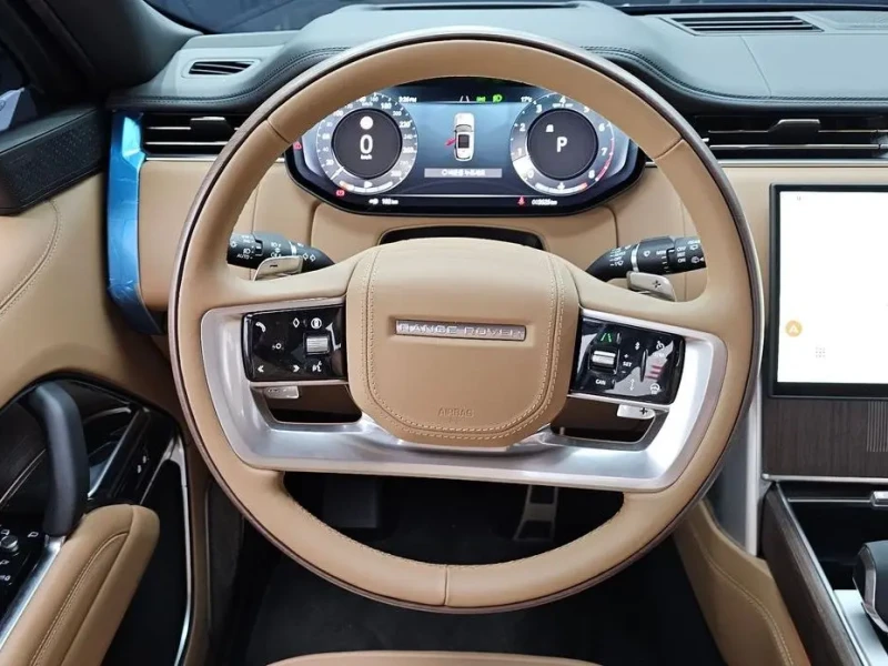 2025 Land Rover Range Rover с пробегом 3 525 км