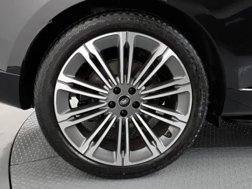 2025 Land Rover Range Rover с пробегом 3 525 км