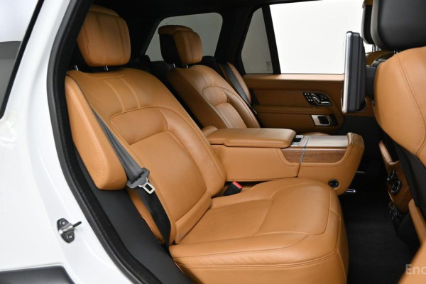 2022 Land Rover Range Rover с пробегом 56 765 км