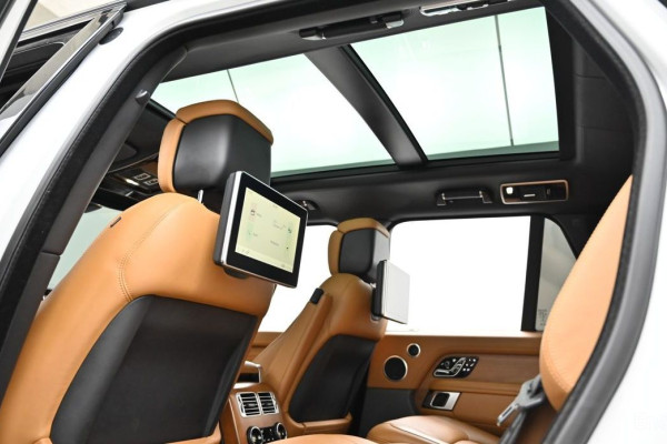 2022 Land Rover Range Rover с пробегом 56 765 км