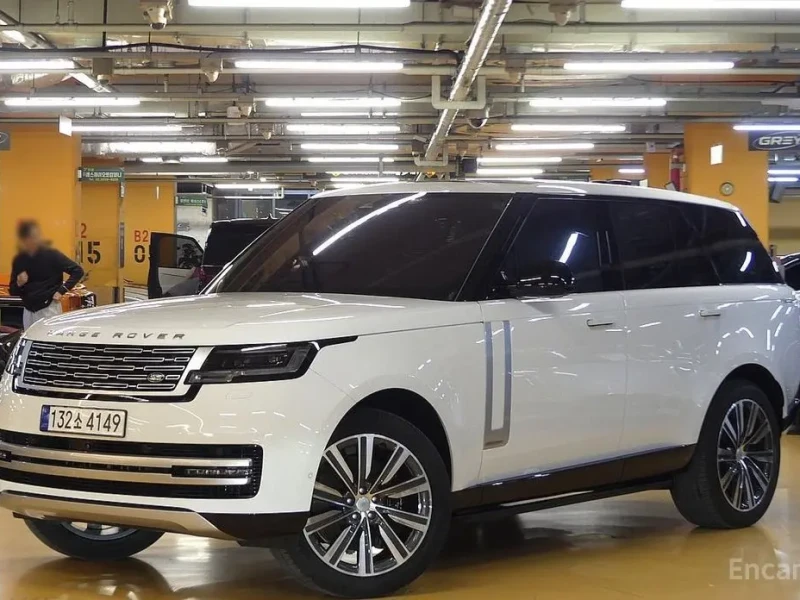 2023 Land Rover Range Rover с пробегом 37 700 км