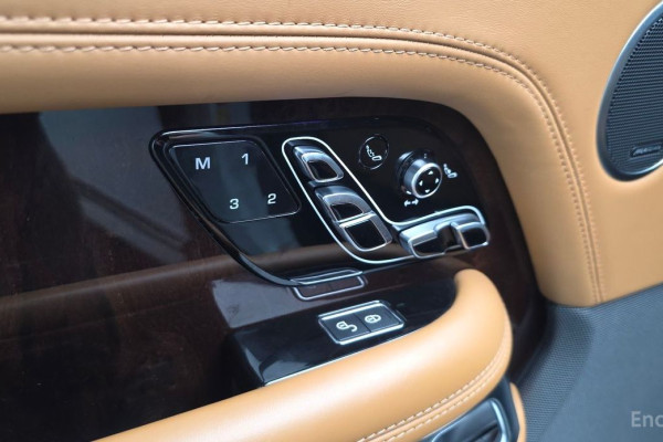 2019 Land Rover Range Rover с пробегом 80 692 км