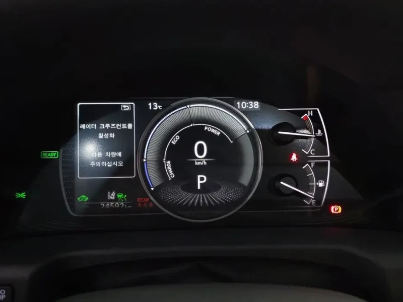 2025 Lexus ES с пробегом 24 592 км