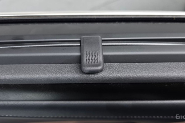 2025 Lexus ES с пробегом 12 446 км