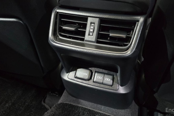 2024 Lexus ES с пробегом 23 828 км