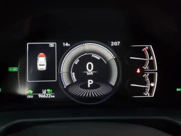2022 Lexus ES с пробегом 96 622 км