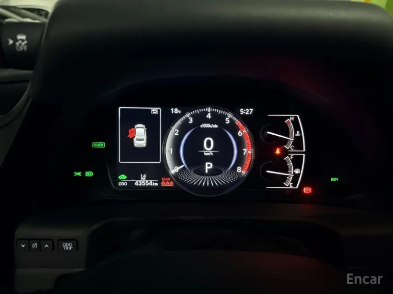 2023 Lexus ES с пробегом 43 462 км