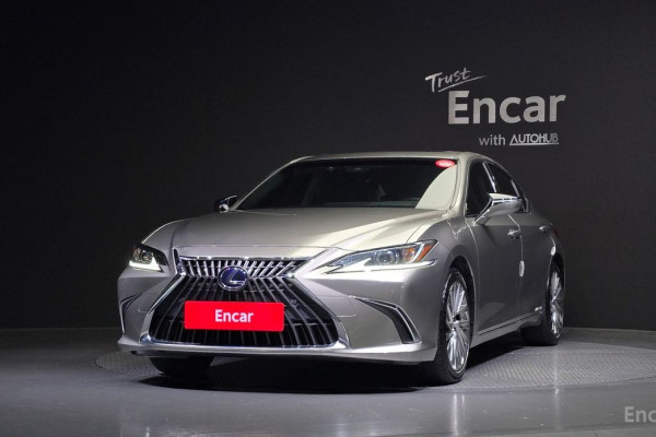 2022 Lexus ES с пробегом 33 053 км