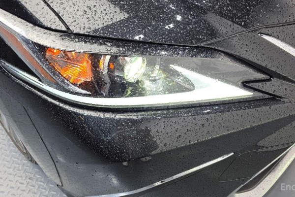 2021 Lexus ES с пробегом 41 838 км