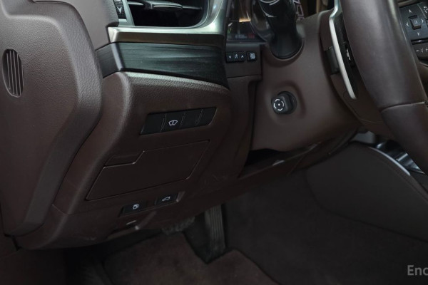 2021 Lexus ES с пробегом 41 838 км