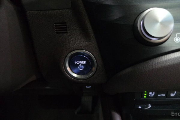 2021 Lexus ES с пробегом 41 838 км