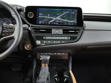 2024 Lexus ES с пробегом 33 670 км