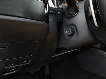 2024 Lexus ES с пробегом 33 670 км