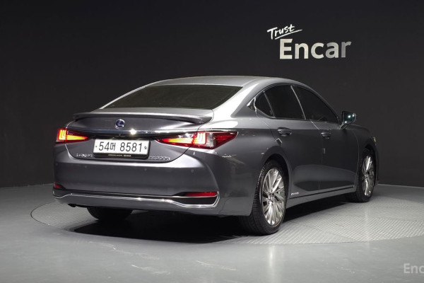 2018 Lexus ES с пробегом 149 745 км