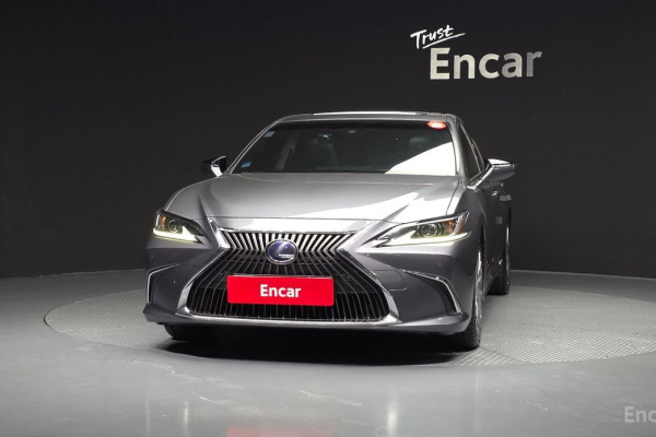 2018 Lexus ES с пробегом 149 745 км