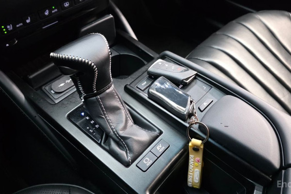 2018 Lexus ES с пробегом 149 745 км