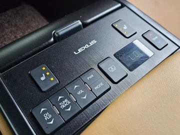 2018 Lexus ES с пробегом 78 733 км