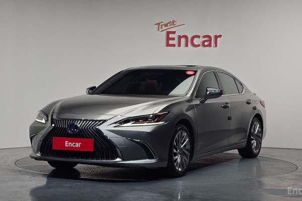 2020 Lexus ES с пробегом 48 477 км