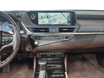 2020 Lexus ES с пробегом 48 477 км