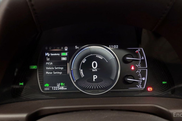 2018 Lexus ES с пробегом 122 348 км