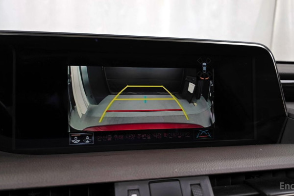 2018 Lexus ES с пробегом 122 348 км