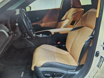 2024 Lexus ES с пробегом 18 418 км