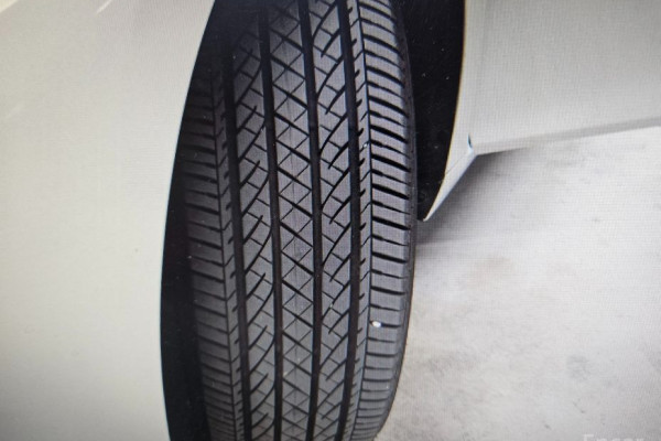 2024 Lexus ES с пробегом 18 418 км