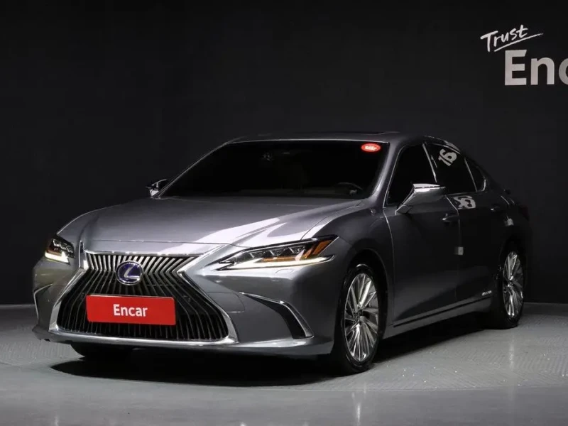 2021 Lexus ES с пробегом 89 505 км
