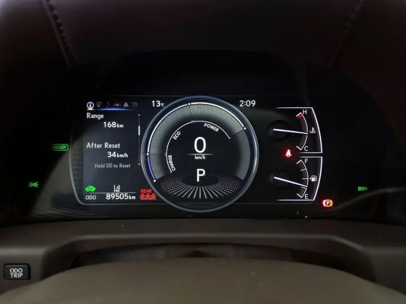 2021 Lexus ES с пробегом 89 505 км