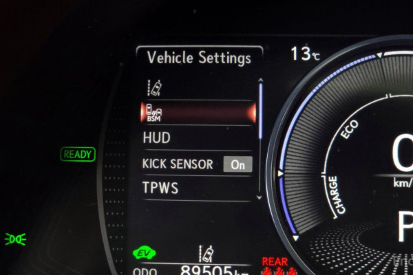 2021 Lexus ES с пробегом 89 505 км