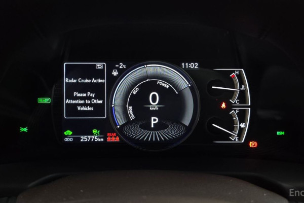 2020 Lexus ES с пробегом 25 775 км