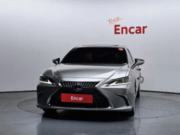 2021 Lexus ES с пробегом 94 539 км