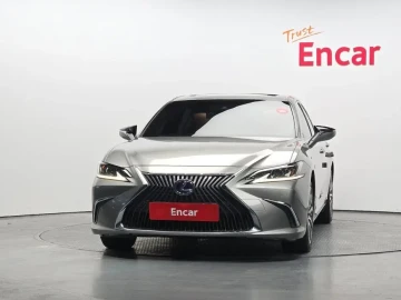 2019 Lexus ES с пробегом 103 492 км