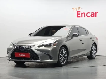 2019 Lexus ES с пробегом 103 492 км