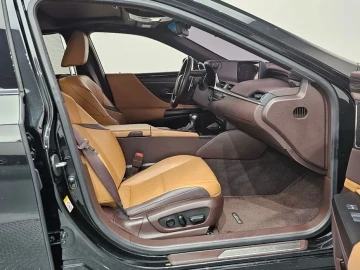 2018 Lexus ES с пробегом 110 764 км
