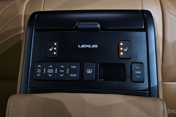 2018 Lexus ES с пробегом 110 764 км