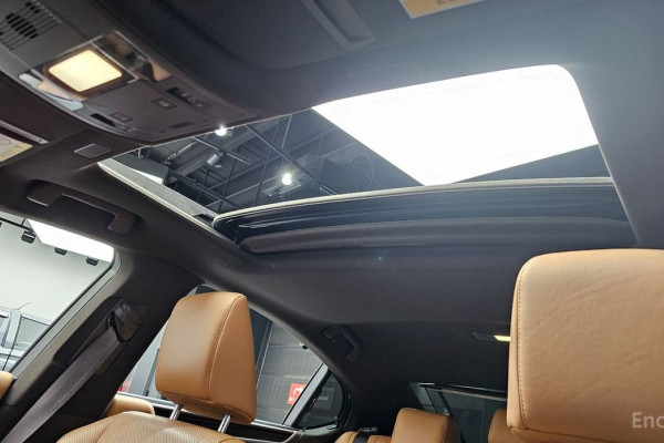 2018 Lexus ES с пробегом 110 764 км