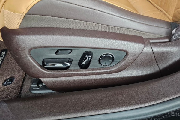 2018 Lexus ES с пробегом 110 764 км