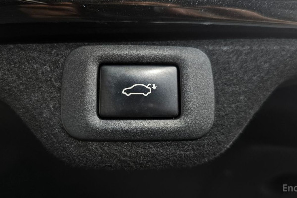 2018 Lexus ES с пробегом 110 764 км