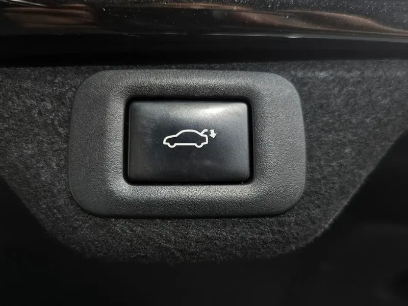 2018 Lexus ES с пробегом 110 764 км