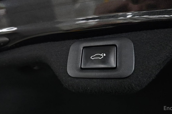 2019 Lexus ES с пробегом 97 541 км