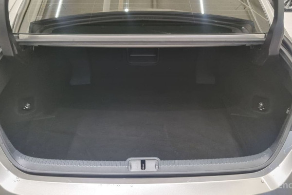 2021 Lexus ES с пробегом 63 604 км