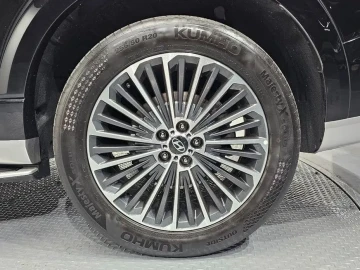2025 Hyundai Palisade с пробегом 27 918 км